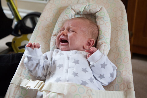 When Can Baby Use Bouncer How to Adjust a Bouncer for Newborns How to Dress Your Baby for Sleep in Summer Why Your Newborn Won’t Sleep Unless Held and How to Address It